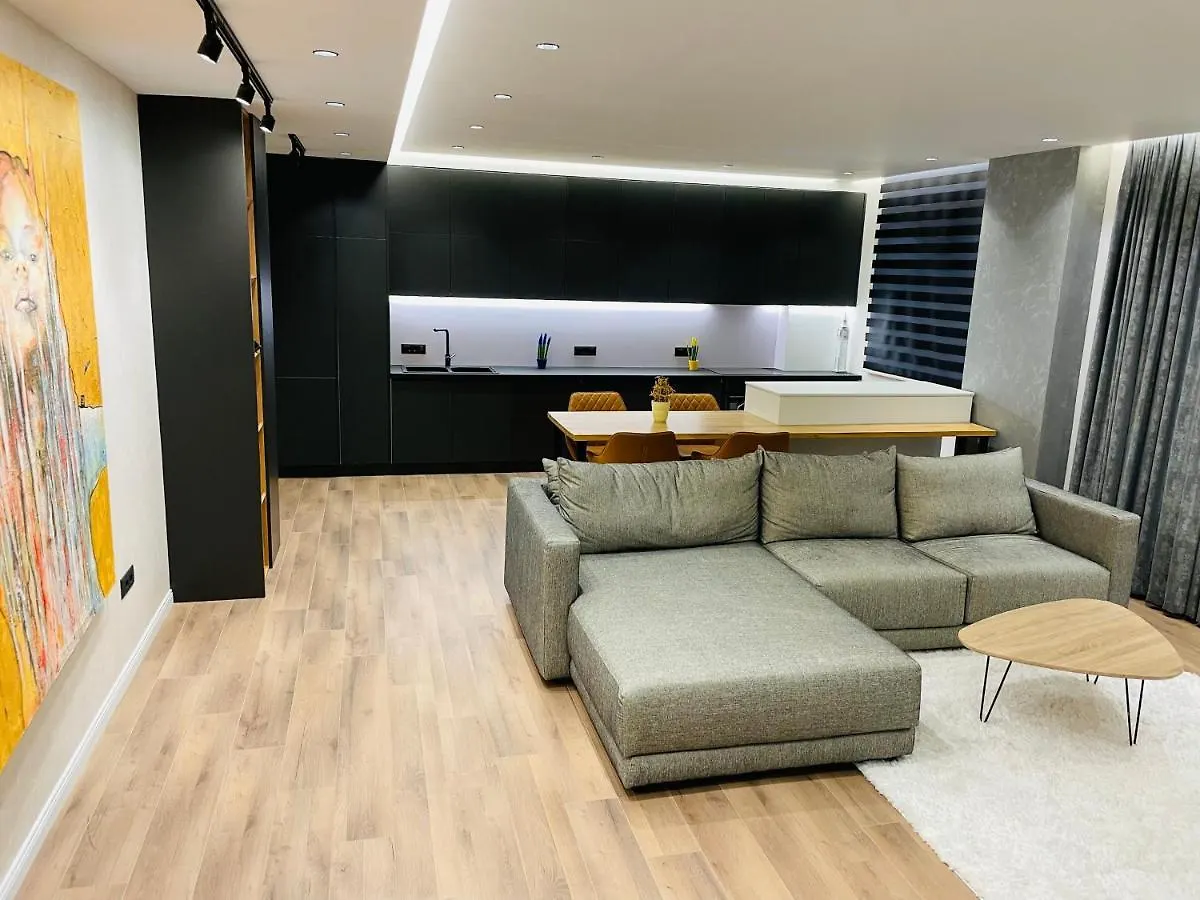 Palmar Inn Tirana 0*,  Albania